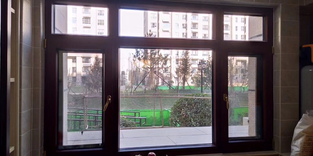 從結(jié)構(gòu)看鋁包木門窗、鋁木復(fù)合門窗、實(shí)木門窗區(qū)別